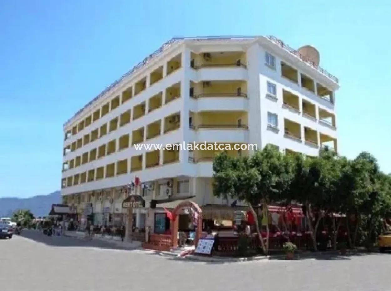 80 Zimmer-Hotel Zum Verkauf In Marmaris Zentrum