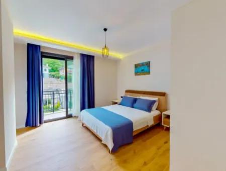 Villa Zu Verkaufen In Marmaris Çamlı Gebiet, 4 Zimmer, 1 Wohnzimmer, 140M2 Garten, Swimmingpool, Parkplatz Auf 500M2 Grundstück